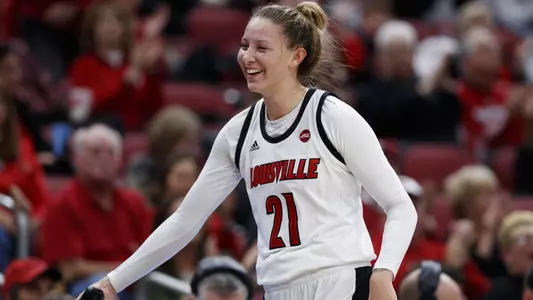 Kylee Shook Louisville Cardinals