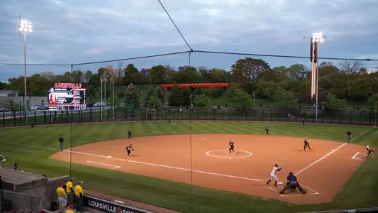 Ulmer Stadium, Wideshot, Facility
