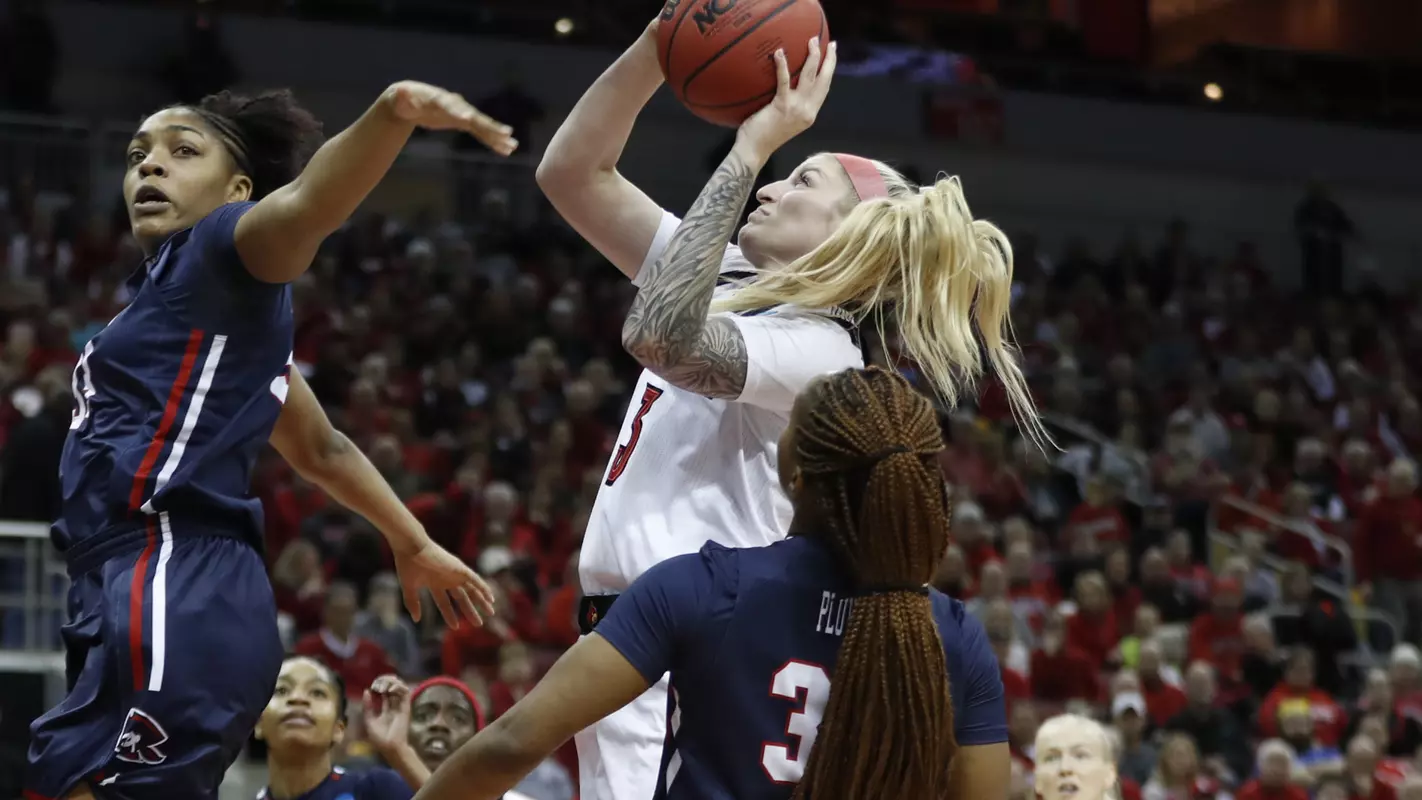 Sam Fuehring Louisville Women's Basketball
