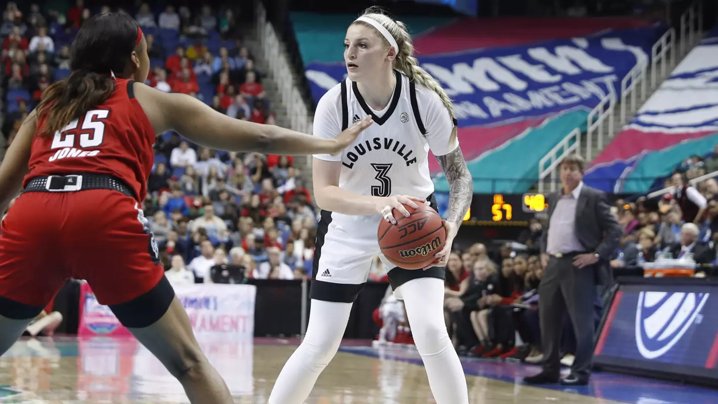 Sam Fuehring Louisville Women's Basketball