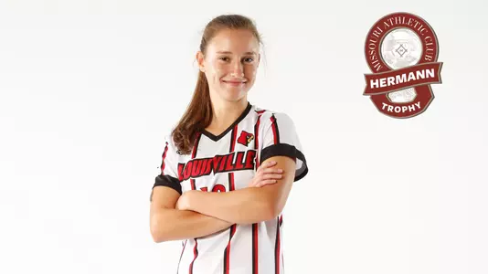 Emina Ekic poses for a photo on the team's photo day