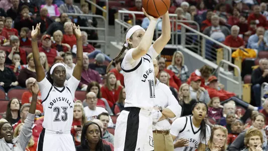 Lindsey Duvall Louisville Women's Basketball