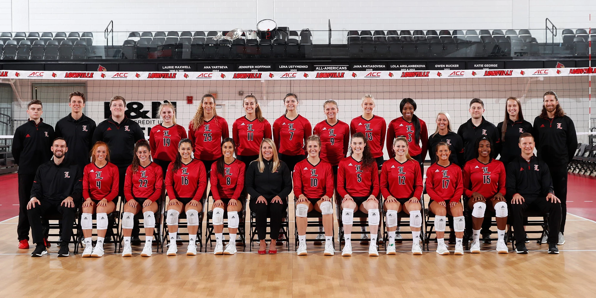 2019 team volleyball picture