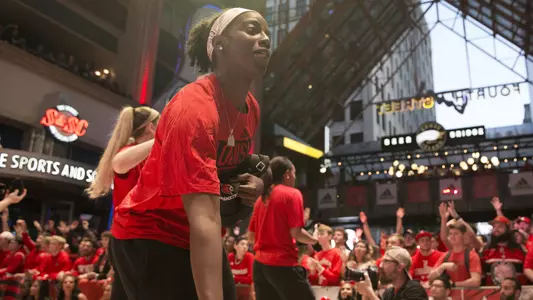 Jazmine Jones Louisville Women's Basketball