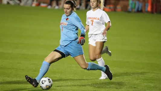 Gabby Kouzelos vs. Virginia