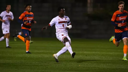 Haji Abdikadir takes on the Cuse defense