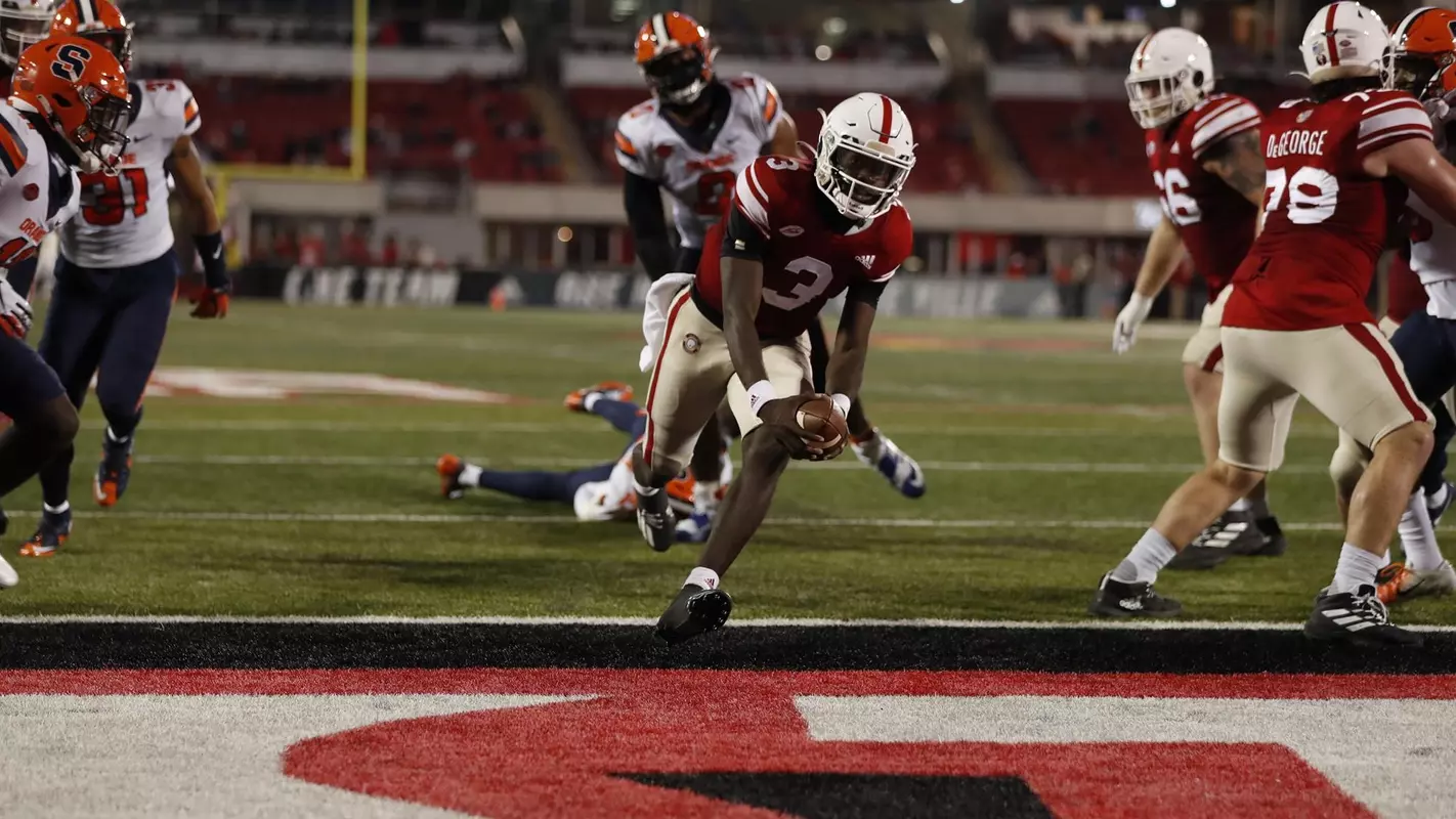Malik Cunningham rushing for a touchdown against Syracuse at Cardinal Stadium.