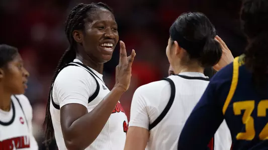 Elizabeth Dixon Louisville Women's Basketball