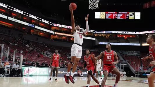 Dre Davis goes up for a lay-up against Western Kentucky.