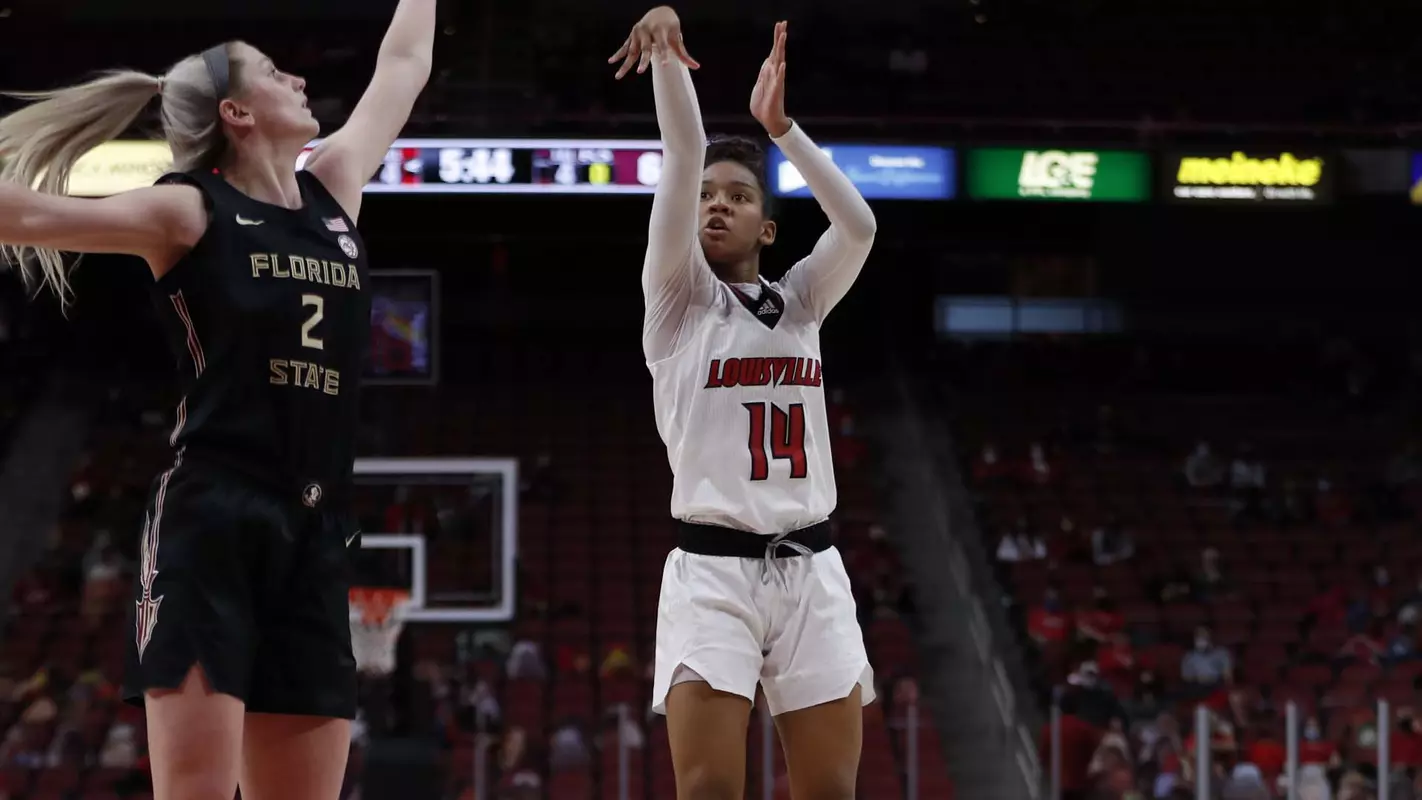 Kianna Smith Louisville Women's Basketball