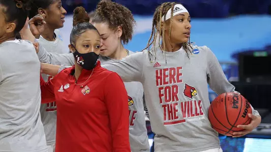 Ahlana Smith and Jonneshia Pineda Louisville Women's Basketball