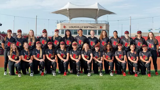 Louisville softball team photo