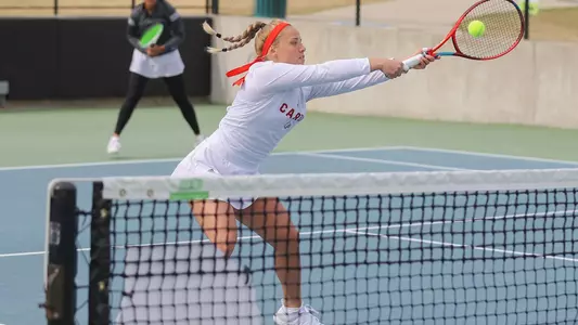 Andrea Di Palma attacks the net