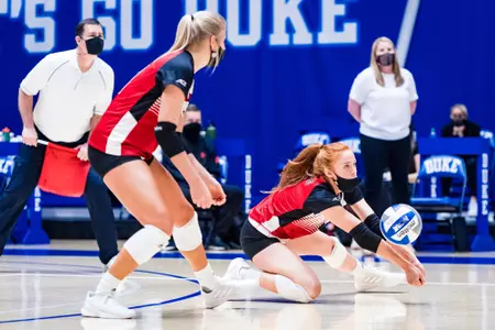 Alexa Hendricks passes the ball