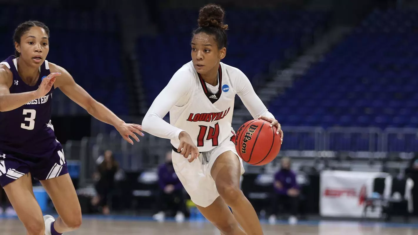 Kianna Smith Louisville Women's Basketball