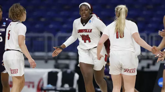 Olivia Cochran Louisville Women's Basketball