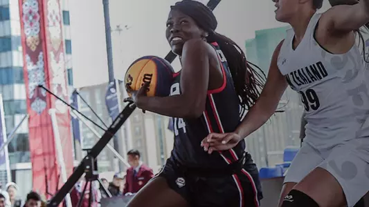 Olivia Cochran Louisville Women's Basketball