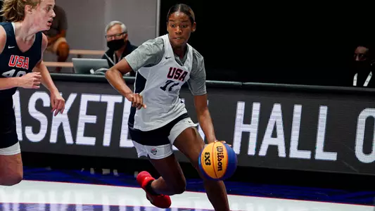 Kianna Smith Louisville Women's Basketball