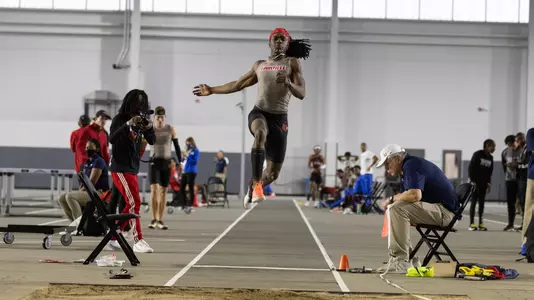Jeremiah Willis leaps at Cardinal Classic