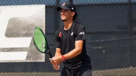 Matthew Fung set to receive the ball