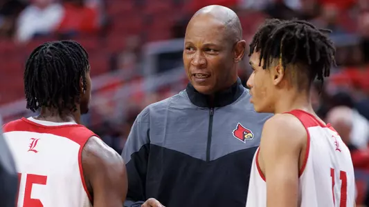 Louisville head coach Kenny Payne coaches during the 2022 Red and White Scrimmage.