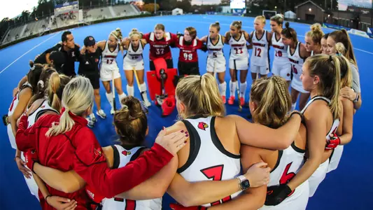 Louisville field hockey huddle before the ACC quarterfinal game against Virginia