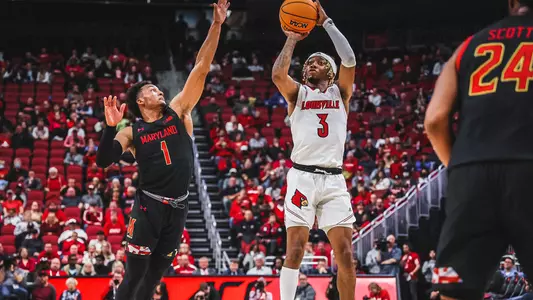 El Ellis shoots against Maryland in the ACC/Big Ten Challenge.
