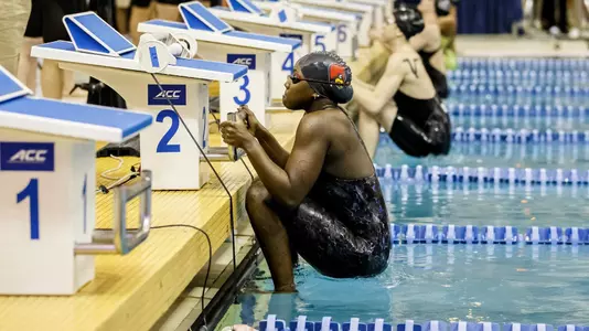 Rye Ulett on the backstroke blocks