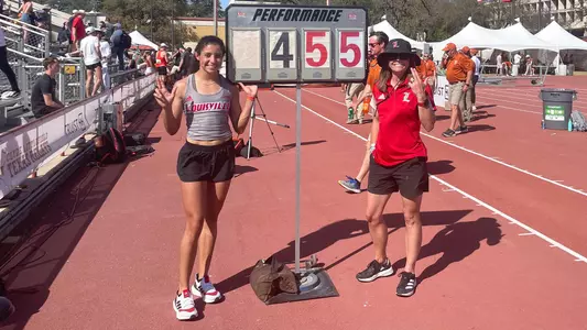 Gabriela Leon records a school-record pole vault at Texas Relays