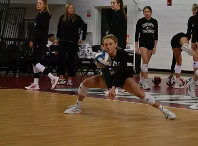 Claire Chaussee warms up