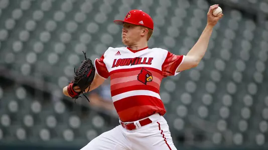 Riley Phillips throws against Georgia Tech.