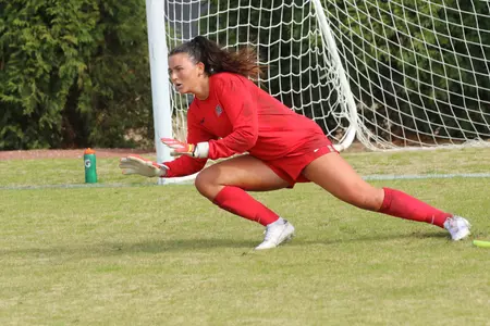 Alyssa Zalac in goal