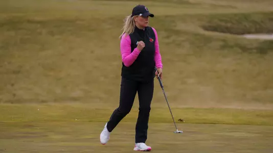 Hana Ryskova celebrates after making a shot