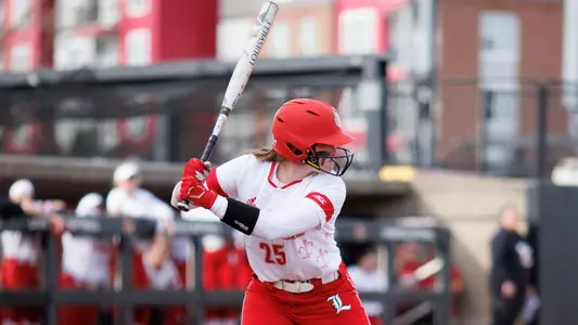 Maddi Grant at bat against Hofstra
