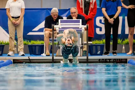 Paige Hetrick starts her backstroke