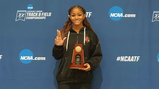 Synclair Savage earns seventh place in the long jump at the NCAA Indoor Championships
