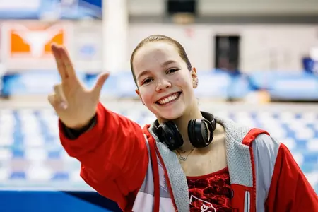 Else Praasterink throws up her L's after making finals of 3M Springboard