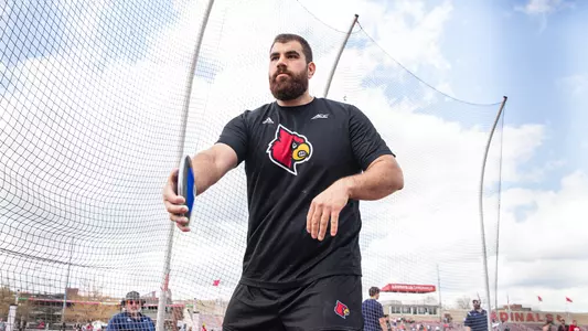 Adar Sheere competes in the discus throw