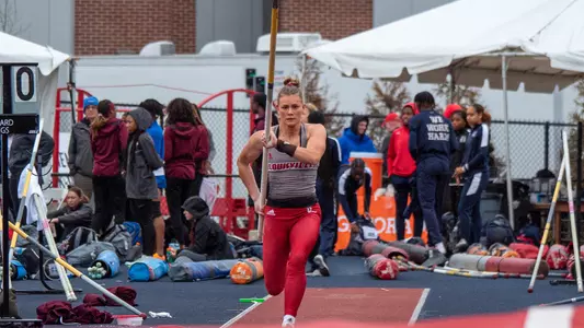 Aliyah Welter wins the pole vault at the Joe Walker Invitational