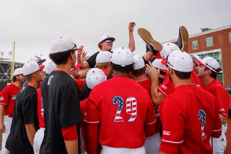 The Cardinals before the game against Northern Kentucky.