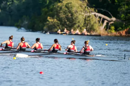 Varsity 8 on Lake Wheeler