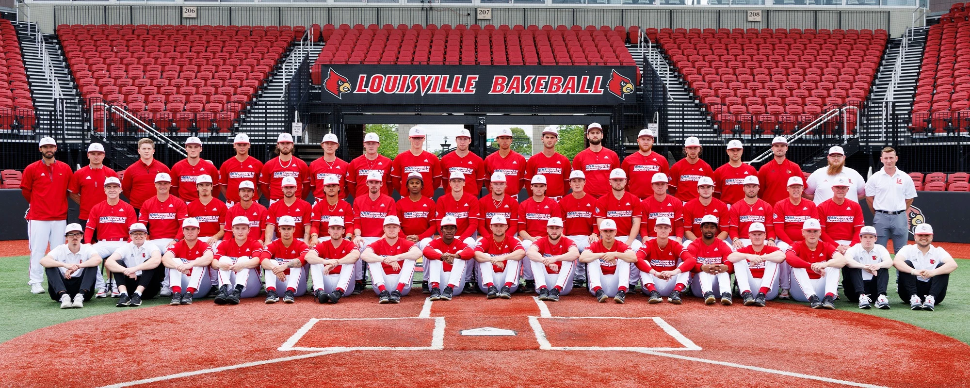 2023 Louisville Baseball team photo