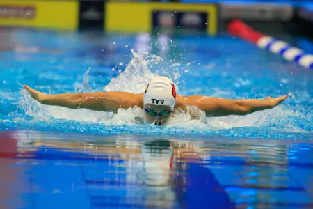 Gabi Albiero swims the butterfly