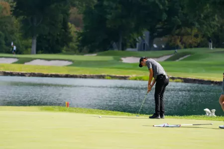 Sebastian Moss at Bearcat Invitational