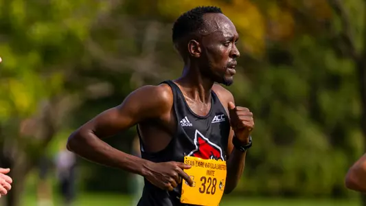 Geoffrey Kirwa races at the Sean Earl Lakefront Invitational