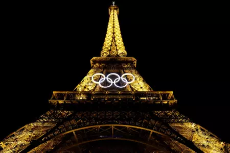 Eiffel Tower with Olympic Rings