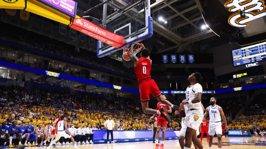 James Scott dunks at Pittsburgh on Jan. 11, 2025