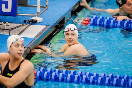 Julia Dennis makes the A-final of the 50 free