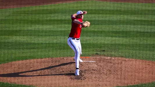 Ethan Eberle pitching at Clemson.