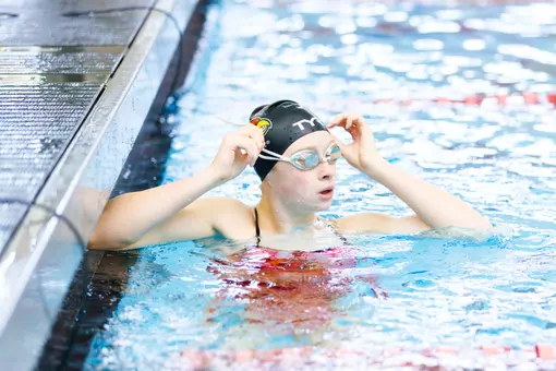 Julie Mishler Swimming